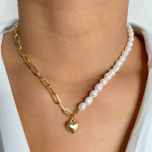 Retro Beaded Faux-Pearl Choker Necklace Asymmetric Heart Gold Colored Chain NWT